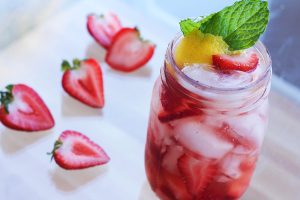 Vya Whisper Dry Vermouth Strawberry Lemonade Refresher